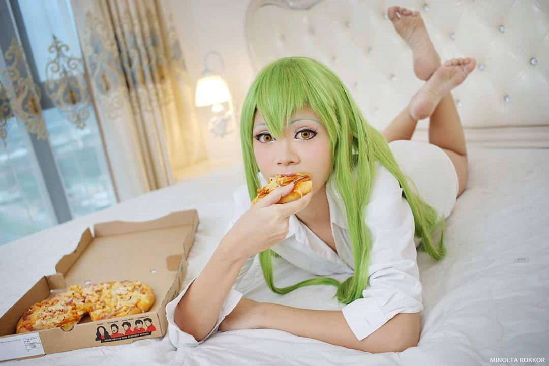 Cosplay barefoot.cosplay22(89)